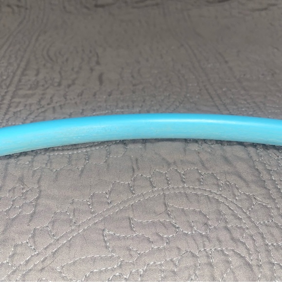 25” Teal Hula Hoop - Picture 3 of 7
